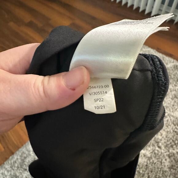 Athleta Womens Run With It 14" Tennis Skort Skirt Workout Black Womens Size 1X - Picture 12 of 12